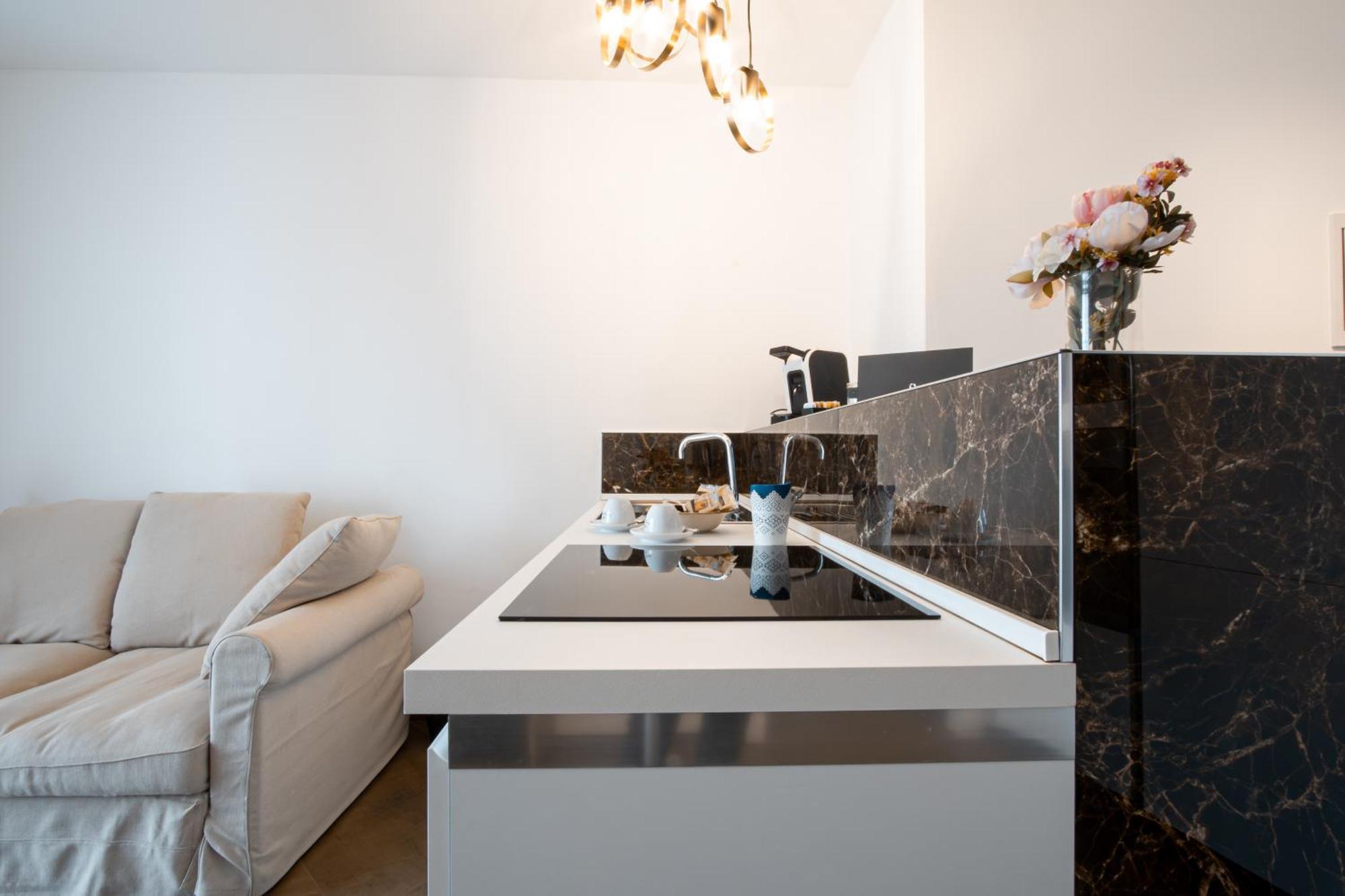 Frizzcafe Loft In Polignano A Mare Apartment Bagian luar foto