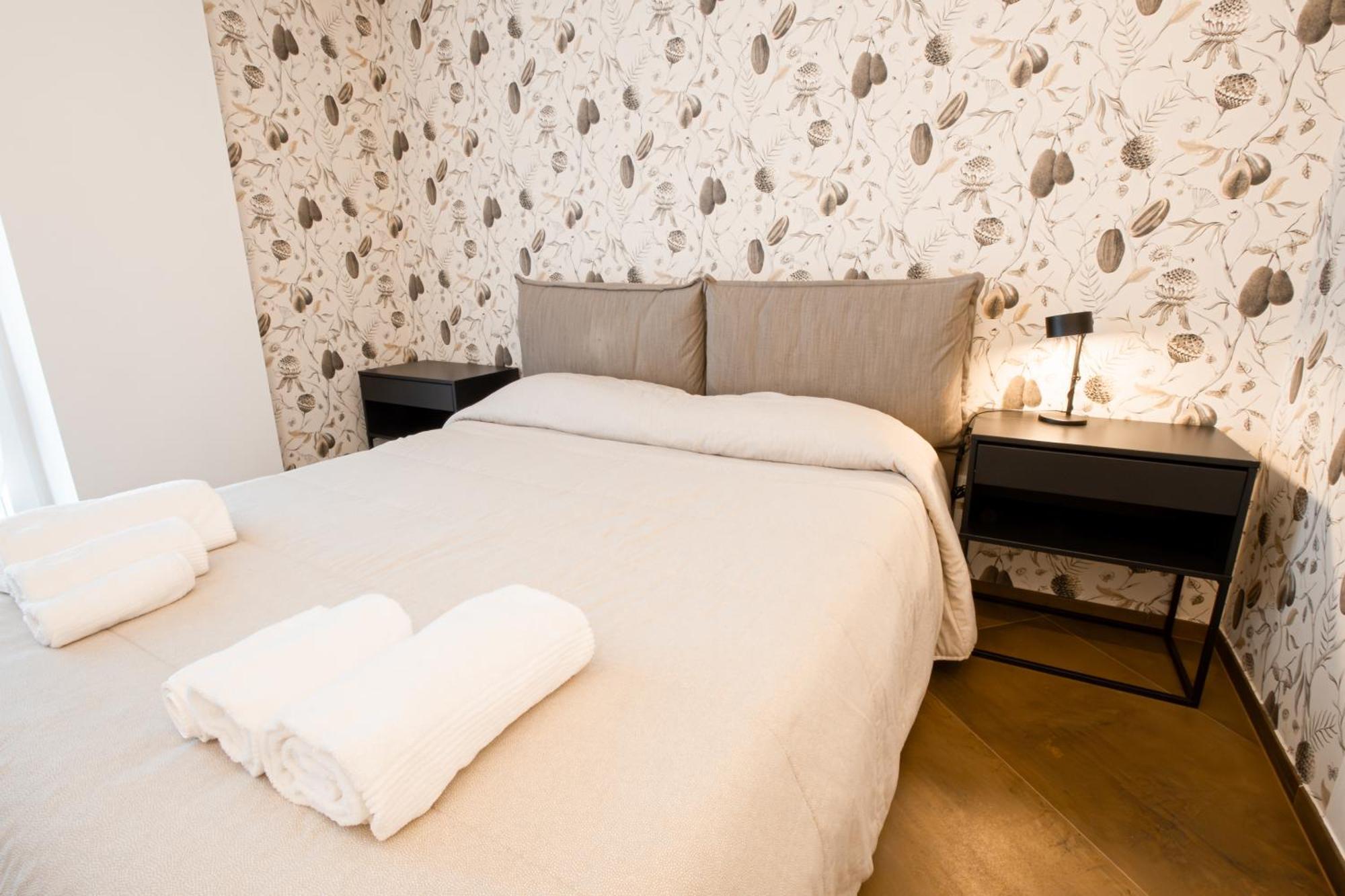 Frizzcafe Loft In Polignano A Mare Apartment Bagian luar foto